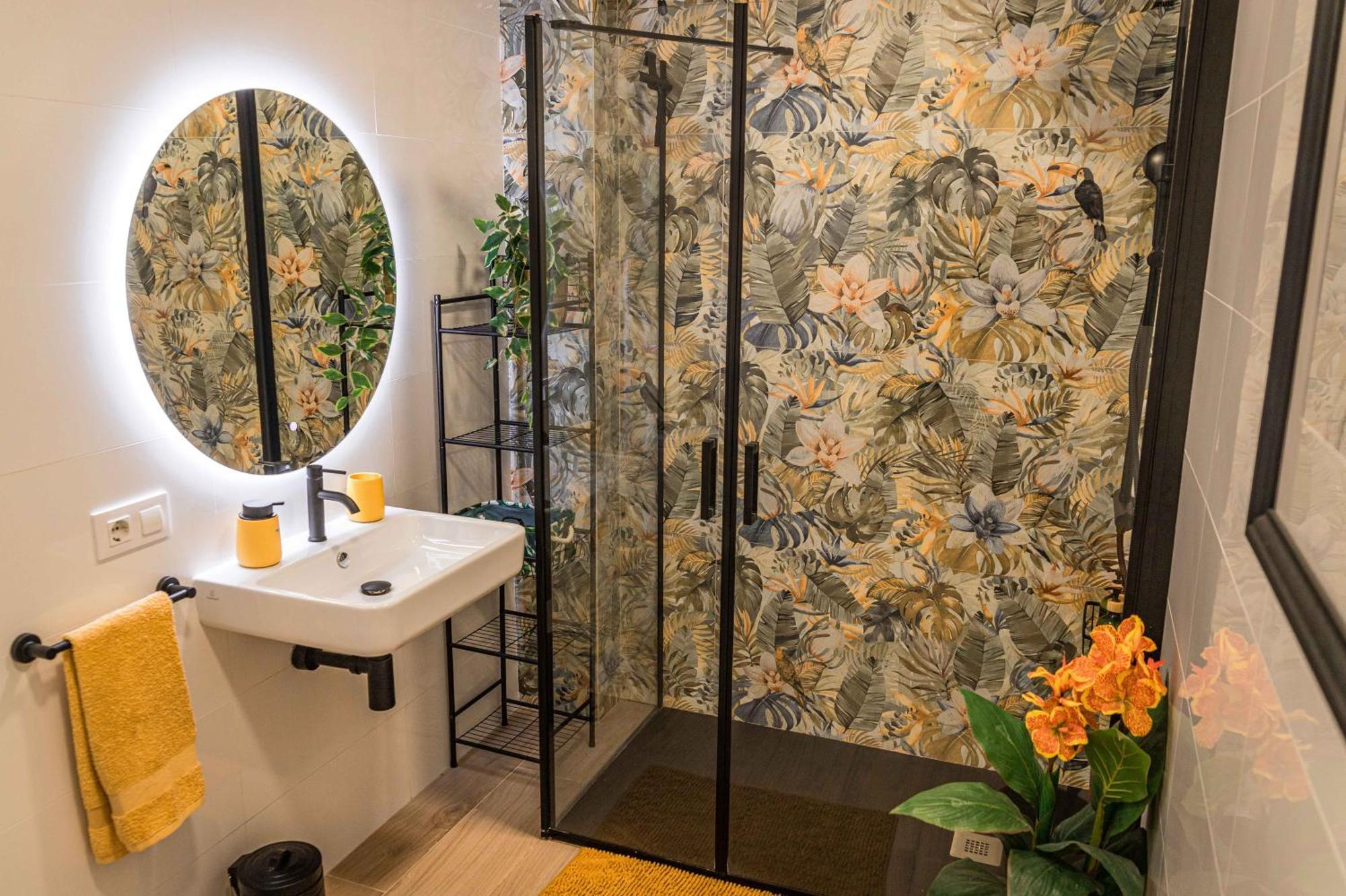 Artistic Flat Next To Ruzafa Welcome To The Jungle Valenza Esterno foto