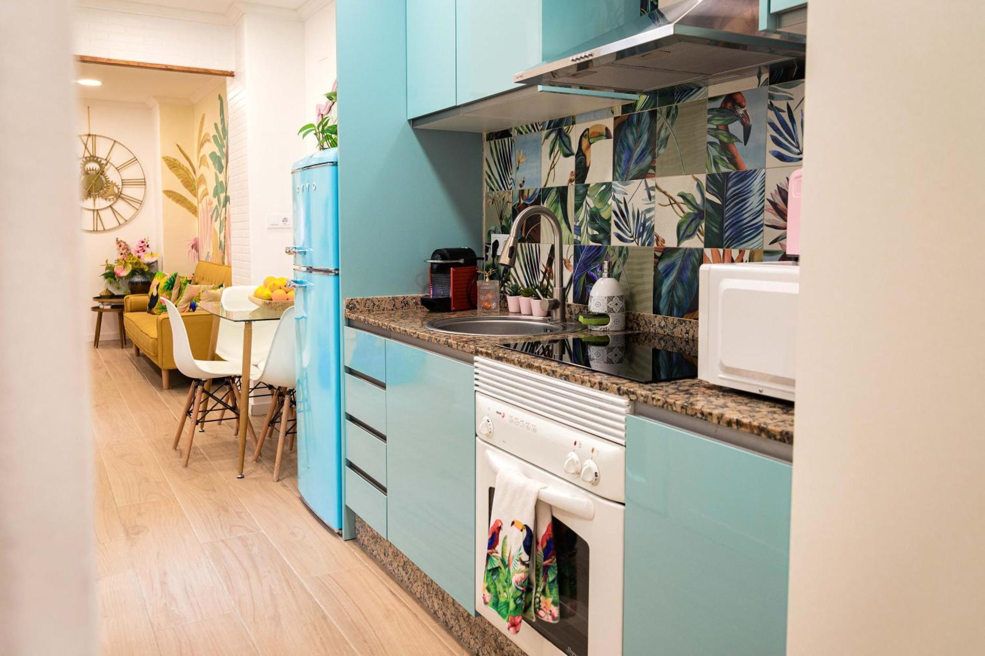 Artistic Flat Next To Ruzafa Welcome To The Jungle Valenza Esterno foto