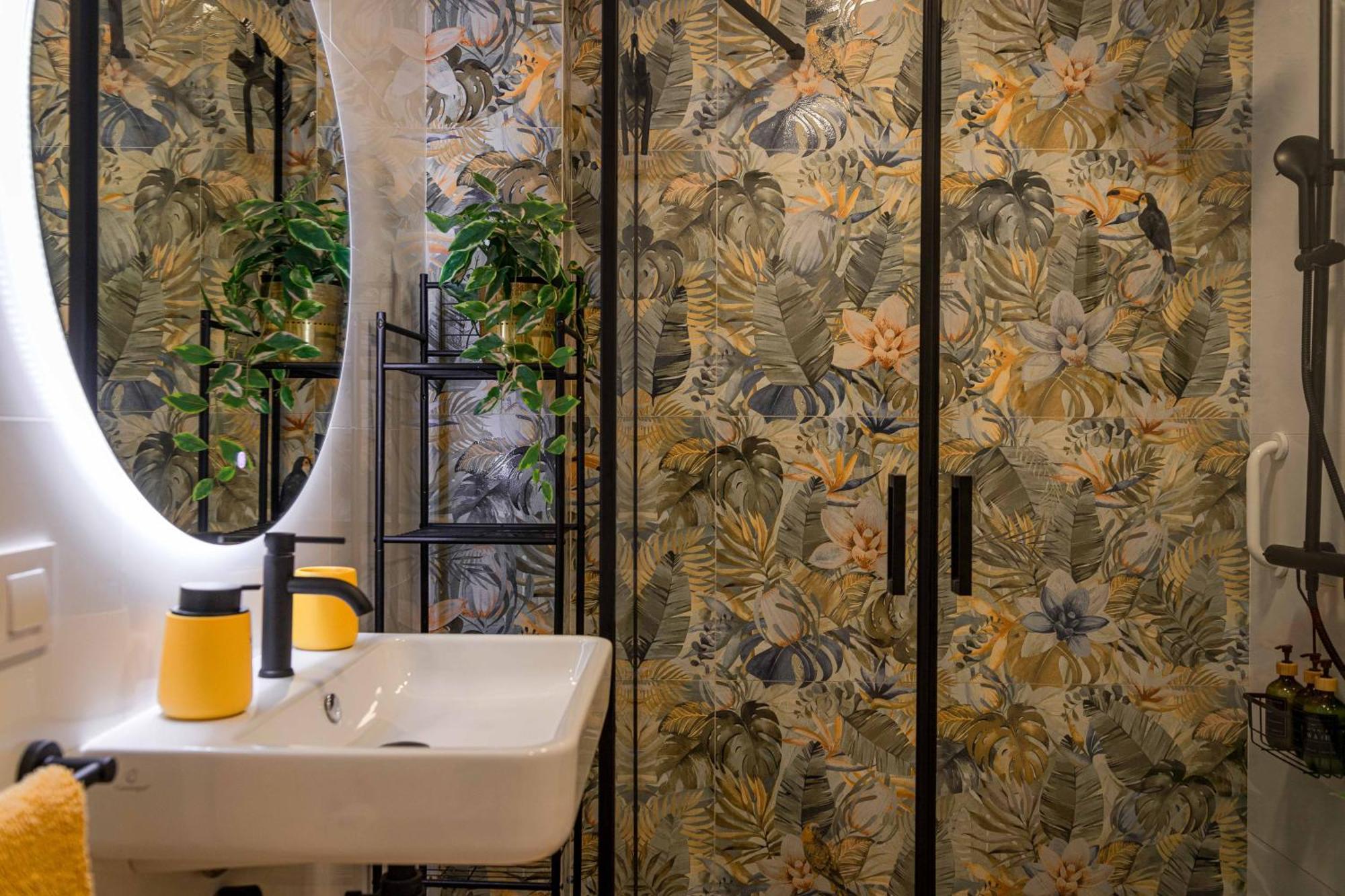 Artistic Flat Next To Ruzafa Welcome To The Jungle Valenza Esterno foto