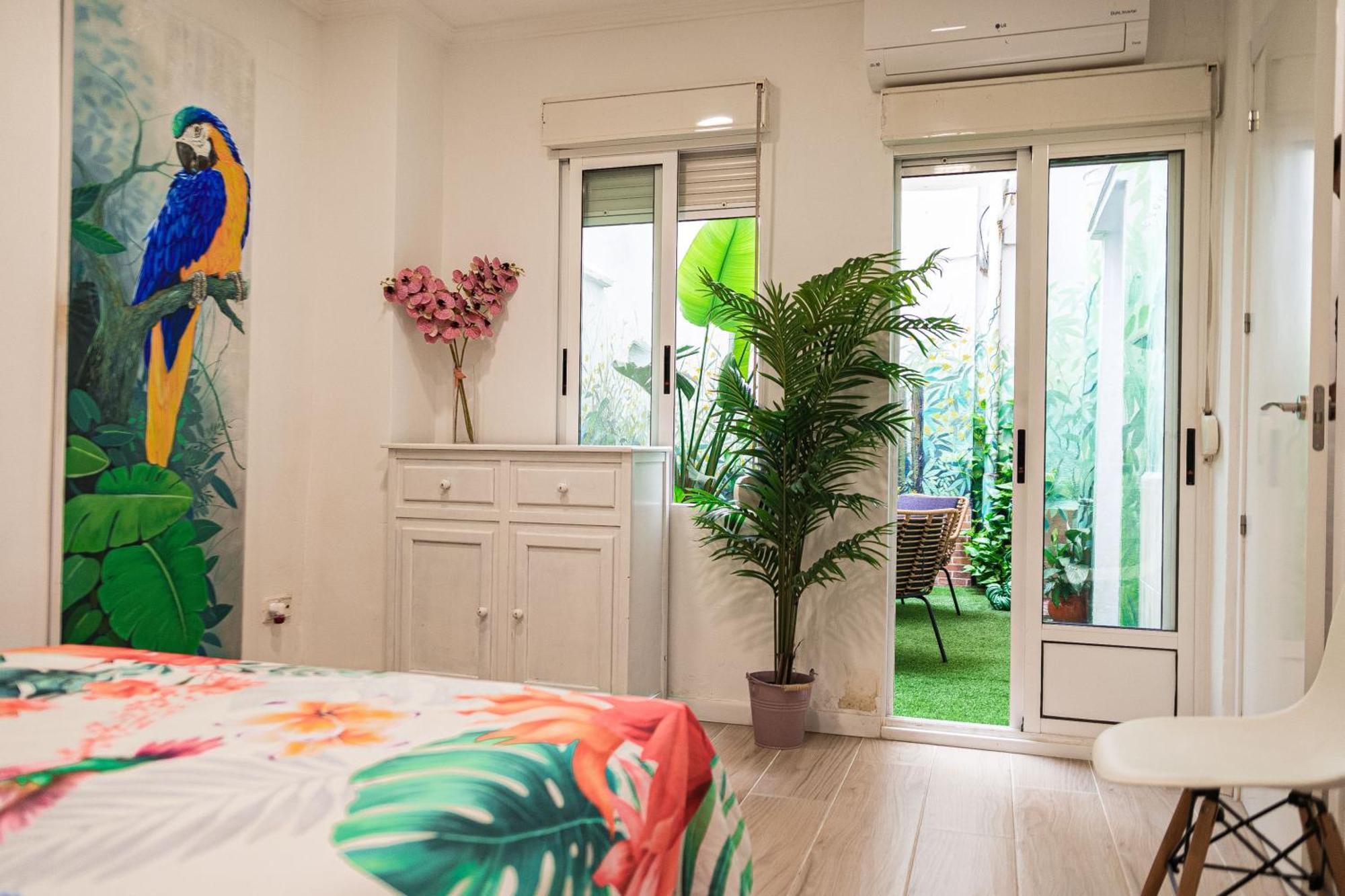 Artistic Flat Next To Ruzafa Welcome To The Jungle Valenza Esterno foto